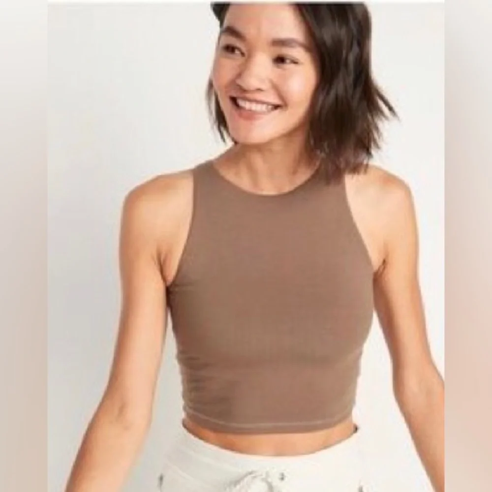 NWOT! Play Clay Light Support PowerChill Longline Sports Bra Tank 💕 - Picture 1 of 4